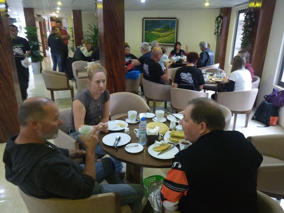 Hoang Ngoc Hotel Dong Van  Buitenkant foto